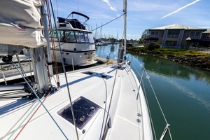 Perfect Timing 44ft Jeanneau Yacht For Sale