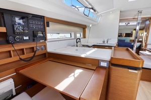 Perfect Timing 44ft Jeanneau Yacht For Sale