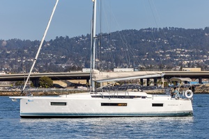 Perfect Timing 44ft Jeanneau Yacht For Sale