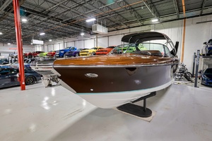 33FT (10.06M) RIVA