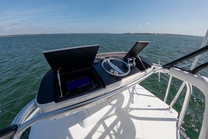 2018 52 Viking Sport Tower Wild Eagle Tower (5)