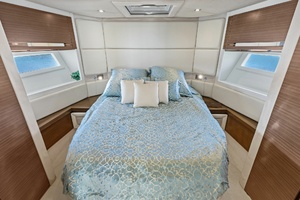 RADIO WAVES 55ft Azimut Yacht For Sale