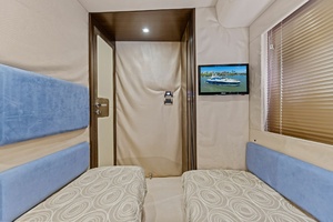 RADIO WAVES 55ft Azimut Yacht For Sale