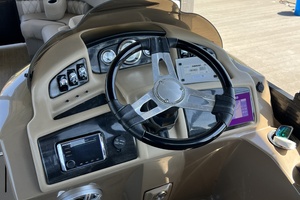 21ft Bennington Yacht For Sale