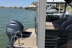 21ft Bennington Yacht For Sale