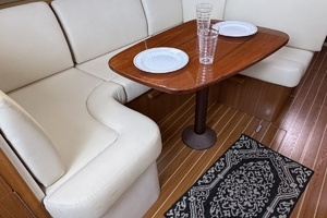 2019 Catalina 315 thumbnail 28