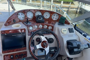 Voyager 32ft Rinker Yacht For Sale