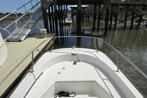 17ft Boston Whaler Yacht For Sale