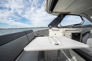 2023 Galeon thumbnail 16