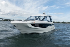 2023 Galeon thumbnail 11