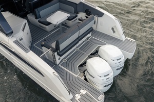 2023 Galeon thumbnail 31