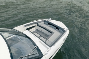2023 Galeon thumbnail 33