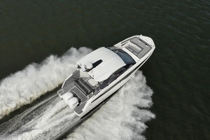 2023 Galeon thumbnail 3
