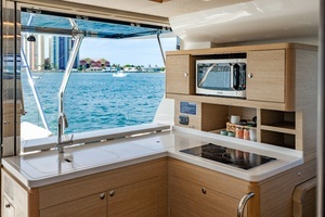 2024 Aquila 44 Yacht thumbnail 38