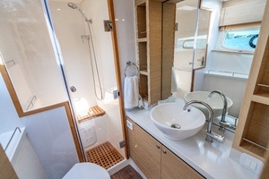 2024 Aquila 44 Yacht thumbnail 52