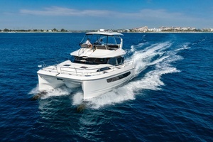 2024 Aquila 44 Yacht thumbnail 1