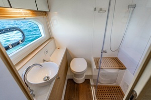 2024 Aquila 44 Yacht thumbnail 58