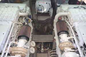 Changing Seas 60ft Sea Ray Yacht For Sale