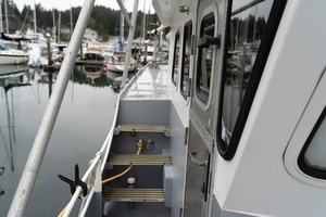 1997 Custom Steel Trawler 43 thumbnail 10