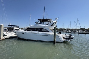 2005 Meridian 411 Sedan thumbnail 1