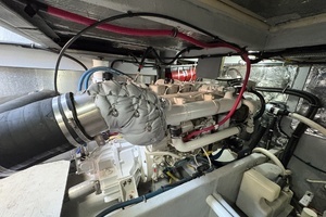 2005 Meridian 411 Sedan thumbnail 41