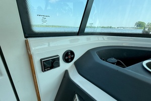 28ft Axopar Yacht For Sale