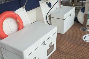 32ft Maxum Yacht For Sale