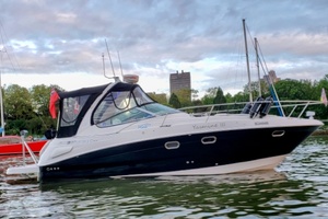 Yasmine III 29ft Four Winns Yacht For Sale