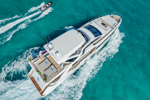 2020 Azimut GRANDE 27M thumbnail 9