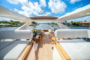 87FT (26.52M) AZIMUT