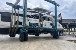 87FT (26.52M) AZIMUT