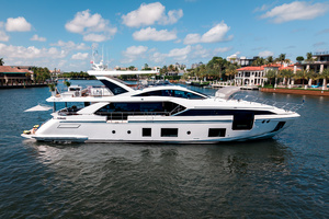 87ft Azimut Yacht For Sale