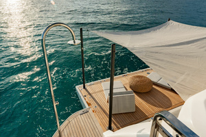 118ft Azimut Yacht For Sale