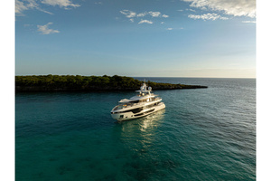 118FT (35.97M) AZIMUT