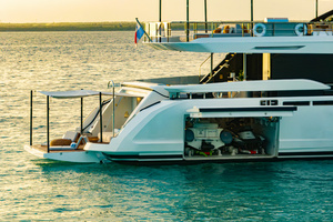 118ft Azimut Yacht For Sale