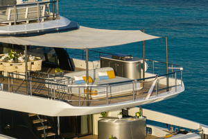 118ft Azimut Yacht For Sale