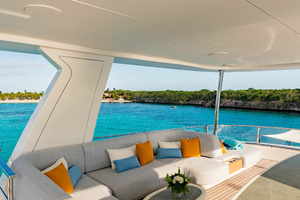 118ft Azimut Yacht For Sale