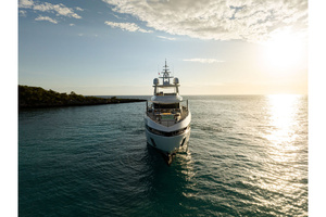 118FT (35.97M) AZIMUT