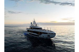 118FT (35.97M) AZIMUT