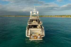 118ft Azimut Yacht For Sale