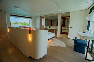 118ft Azimut Yacht For Sale