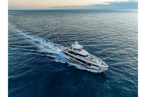 118FT (35.97M) AZIMUT