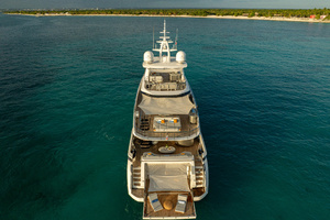 118ft Azimut Yacht For Sale