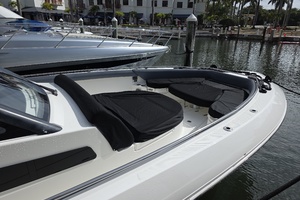 2021 Boston Whaler 420 Outrage BFT-Profile