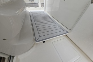 2021 Boston Whaler 420 Outrage BFT-Profile