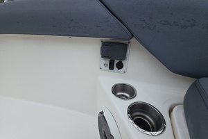 2021 Boston Whaler 420 Outrage BFT-Profile