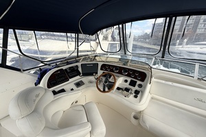 2003 Sea Ray 450 Express Bridge thumbnail 20
