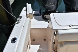 25ft Grady White Yacht For Sale