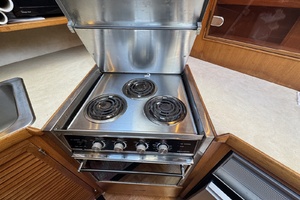 The Other Side  47ft Lien Hwa Yacht For Sale