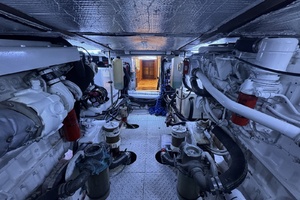 The Other Side  47ft Lien Hwa Yacht For Sale